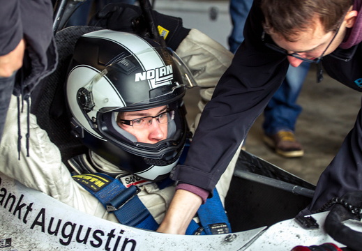 season-ending-racing-session 16079314162 l